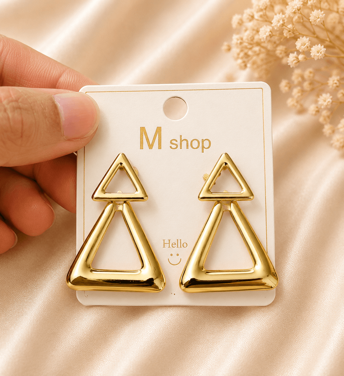 Modern Triangle Statement Earrings in Gold – Accessories from Handpicked